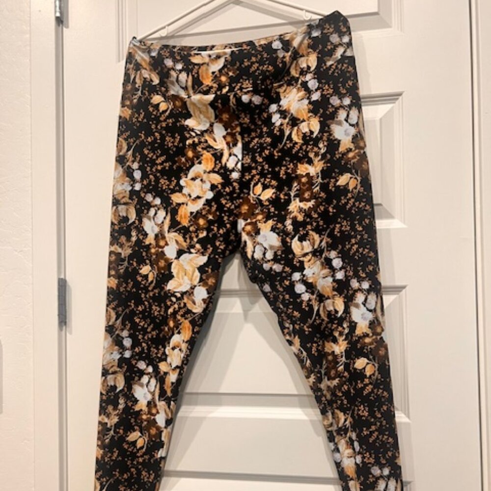 LuLaRoe Leggings size T/C